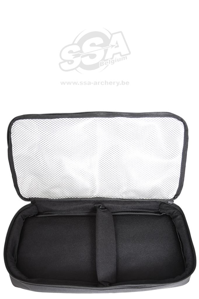 EASTON CASES CUBE 157 HALF POCKET BLACK