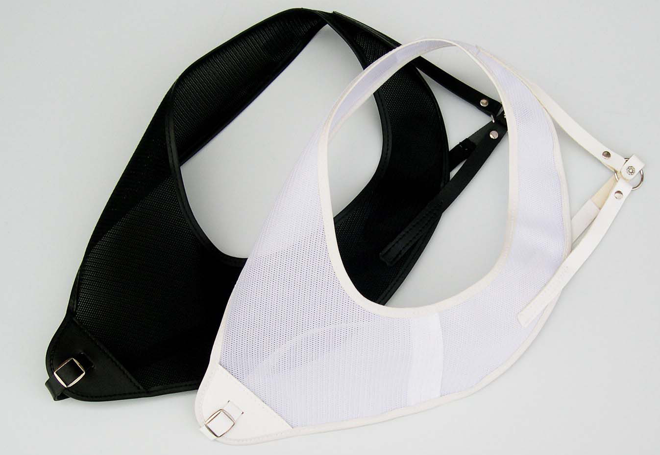 GOMPY CHESTGUARDS BB2