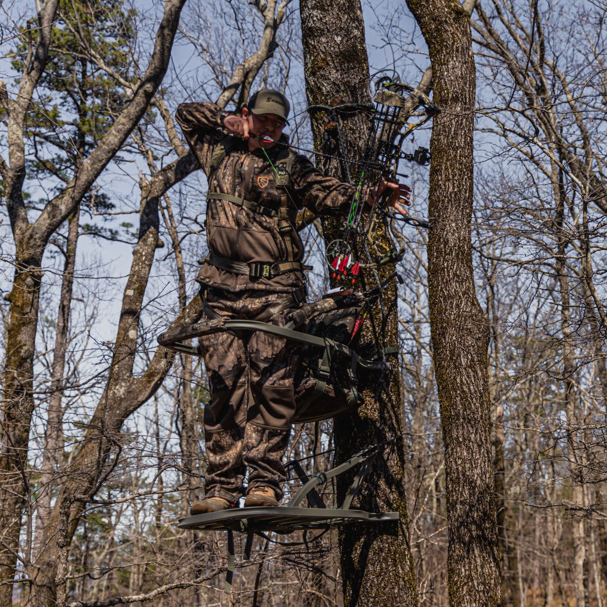 SUMMIT TREESTAND CLIMBER VIPER SD ALU. 9KG MIT FULL BODY HARNESS REALTREE CAMO - Immagine 5