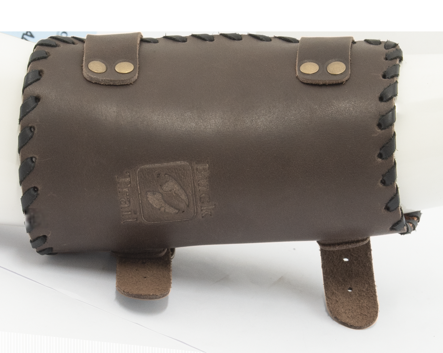 BUCK TRAIL TRADITIONAL ARMSCHÜTZER TRIBAL 18cm BRAUN LEDER